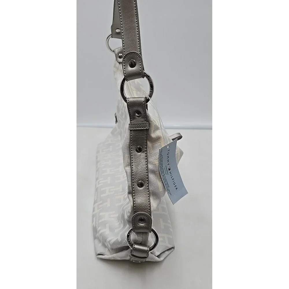 Tommy Hilfiger Womens Purse‎ Snapped Up Hobo NWT